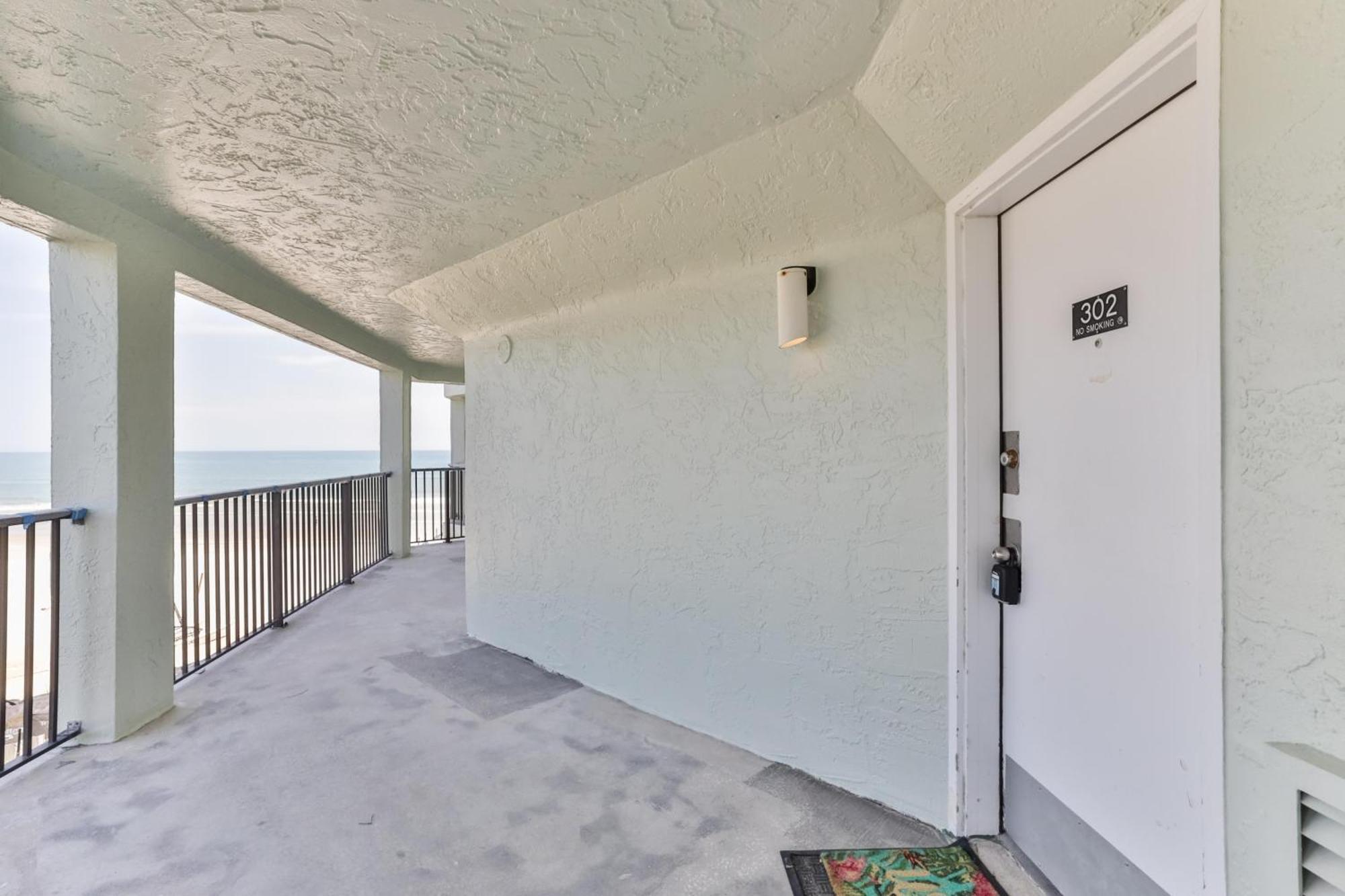 1 Bedroom -1 Bath With Ocean Views At Ocean Trillium 302 ニュー・スマーナ・ビーチ エクステリア 写真